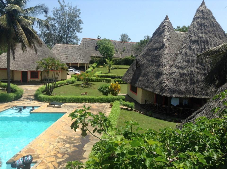 Malaika Holiday Villas Diani Beach Exterior foto