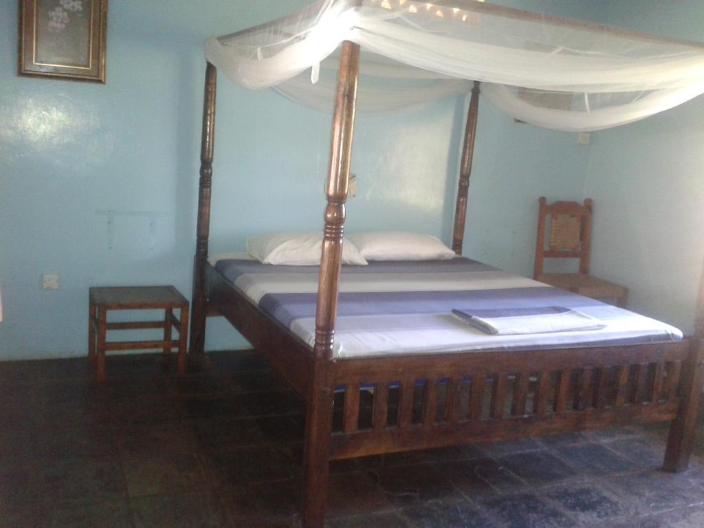 Malaika Holiday Villas Diani Beach Zimmer foto
