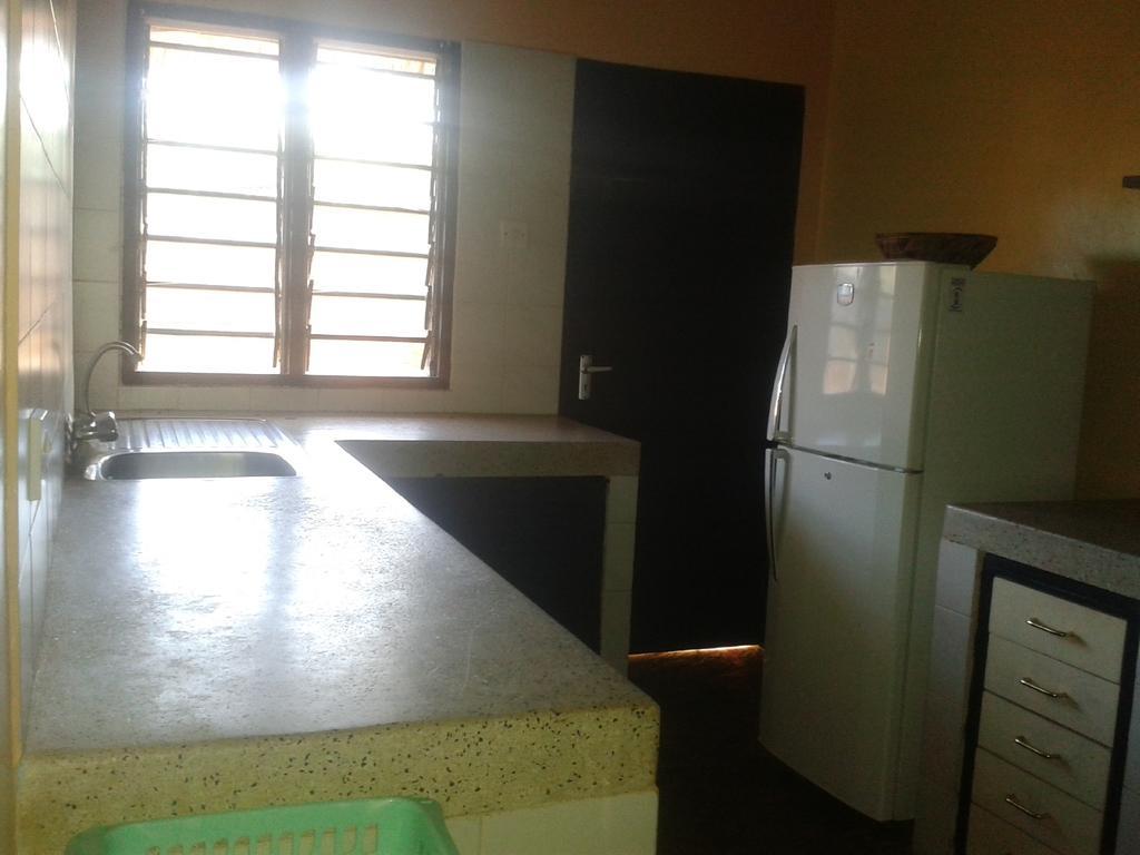 Malaika Holiday Villas Diani Beach Zimmer foto